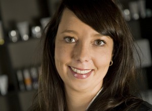 Marion van der Wielen staand