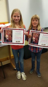 Winnaars kijkdozen Heilig Hart Anne en Noek