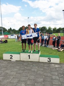 Bart Mulder op podium Best